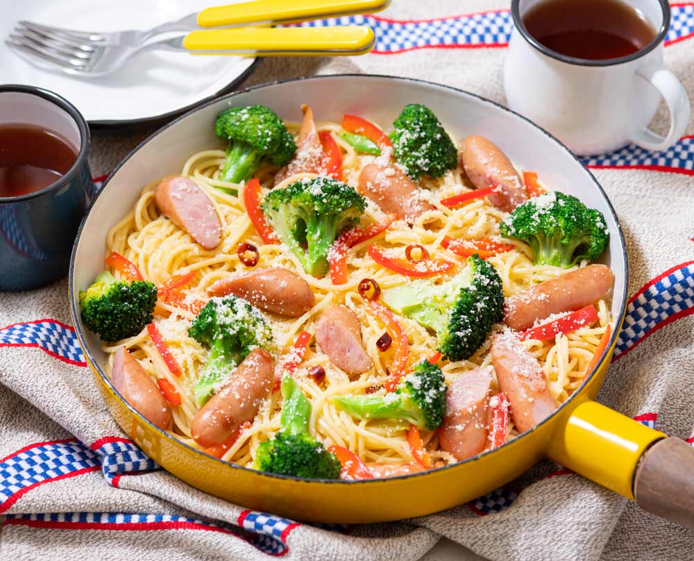 ワンパン！ウインナーとブロッコリーのぺペロンチーノパスタ