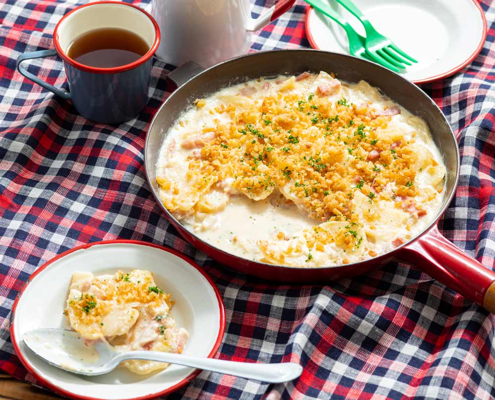 ベーコンポテトのワンパンチーズグラタン