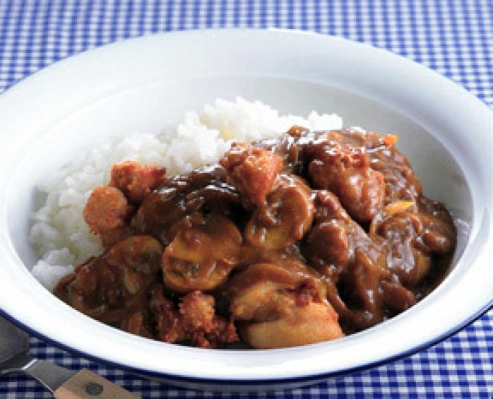 から揚げとマッシュルームのカレー