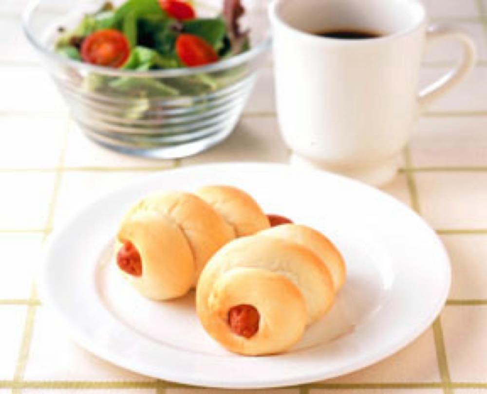 かんたんパン　ウインナーパン