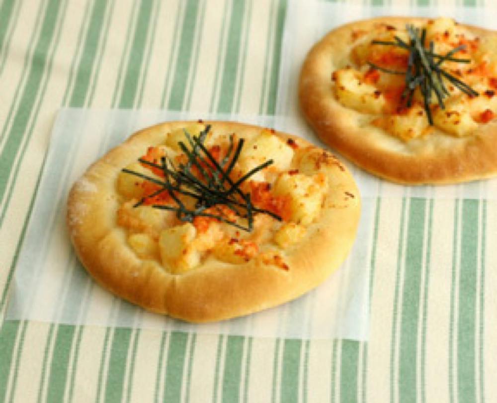 めんたいポテトののせパン