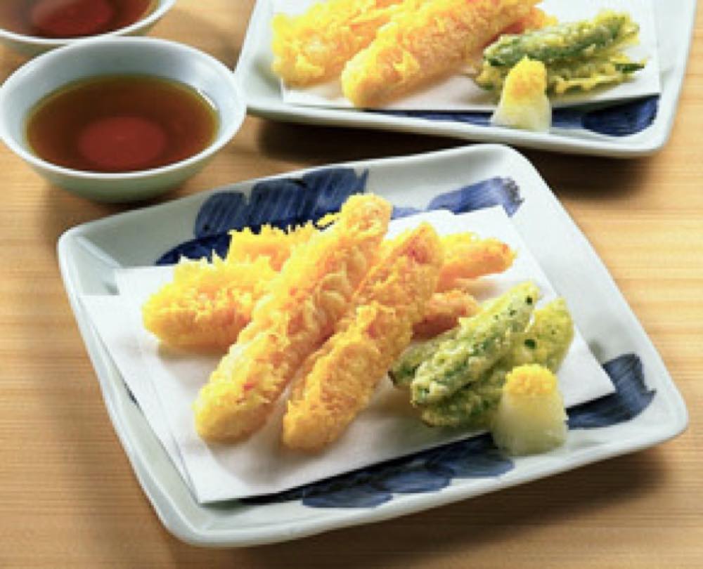 かにと絹さやの天ぷら