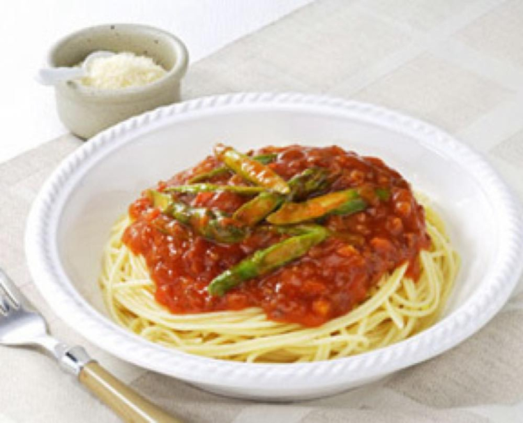 アスパラガスのミートスパゲティ