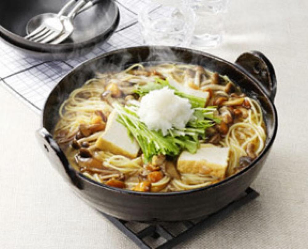 大根おろしのヘルシーきのこパスタ鍋