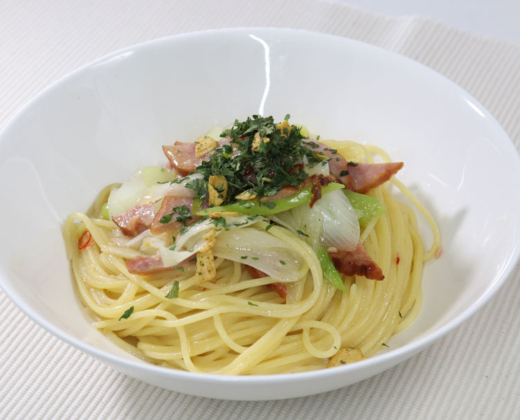 ねぎと焼豚のスパゲティペペロンチーニ