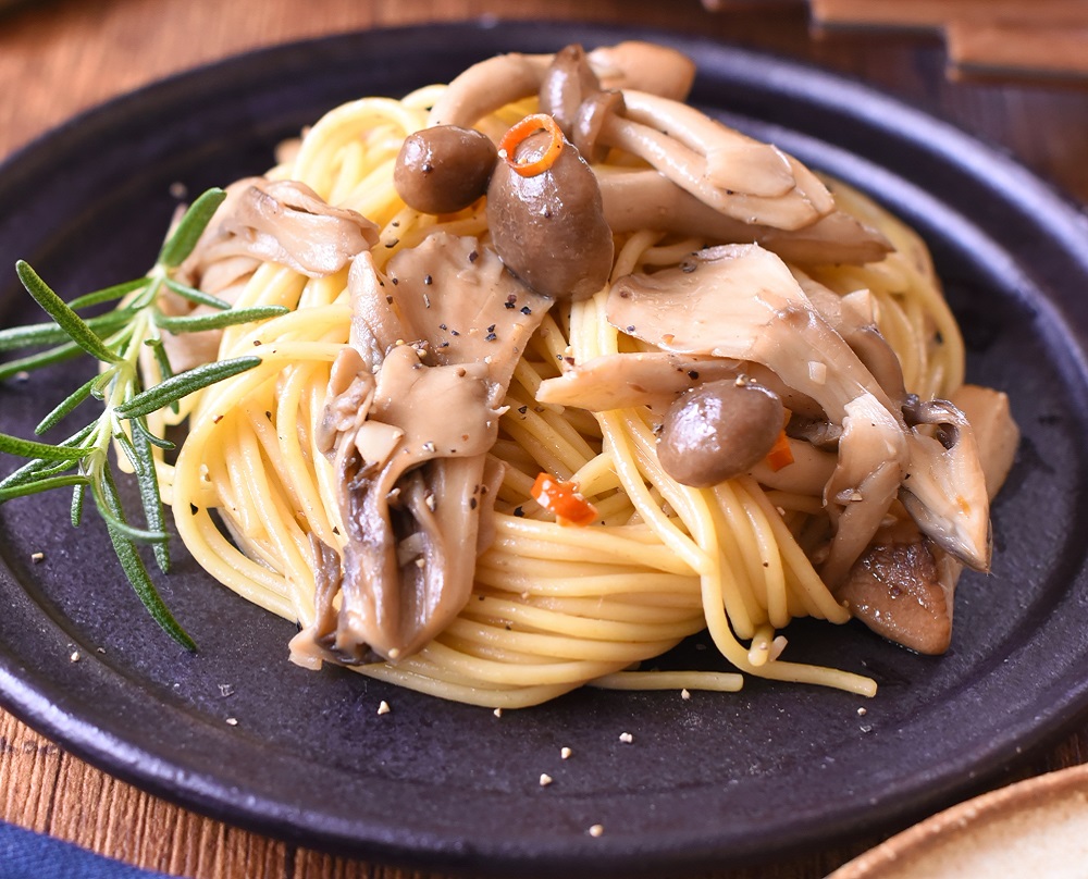 きのことアンチョビのパスタ