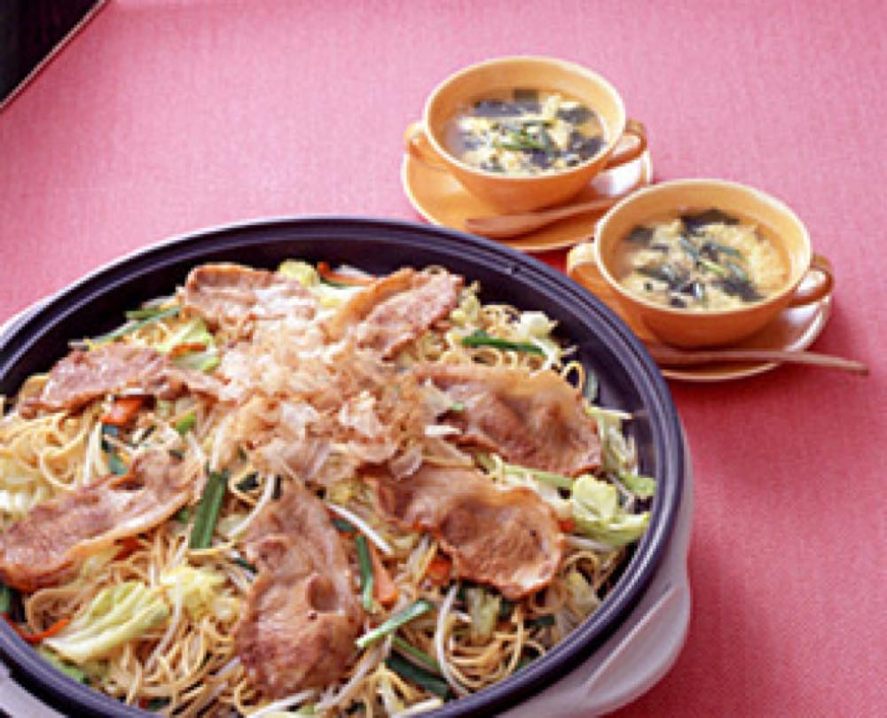 野菜たっぷりしょうが焼きパスタ