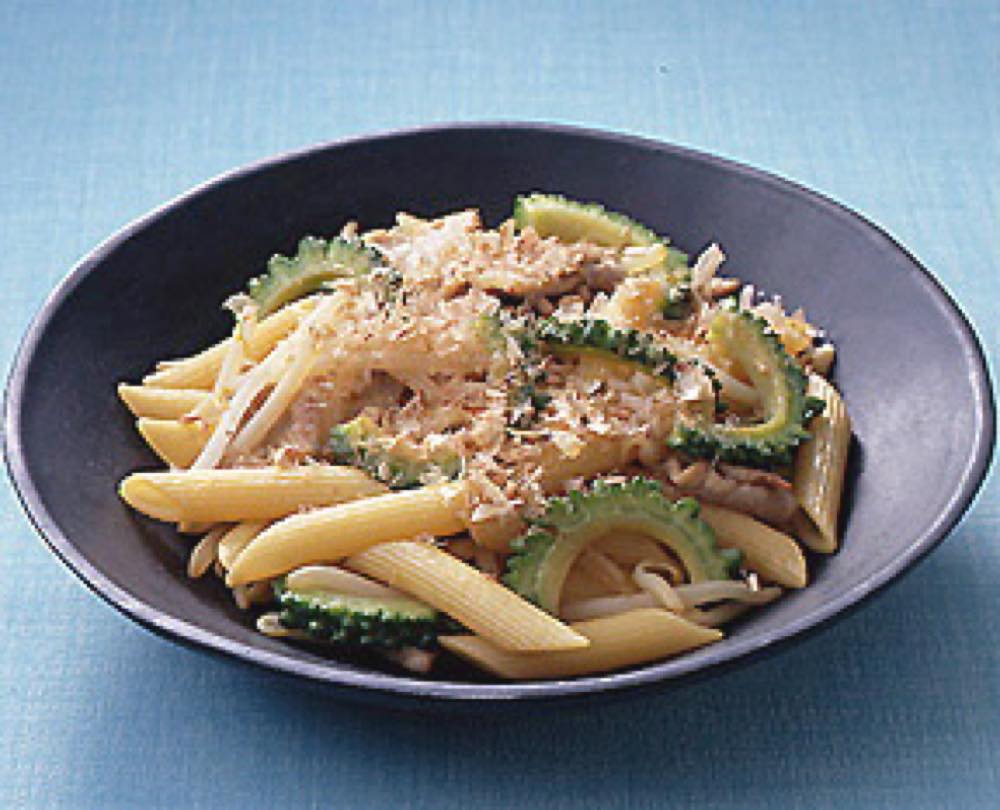 ゴーヤーチャンプルー風パスタ