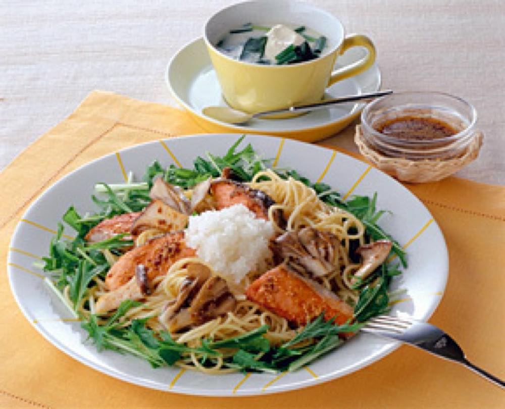 秋鮭ときのこの和風パスタ