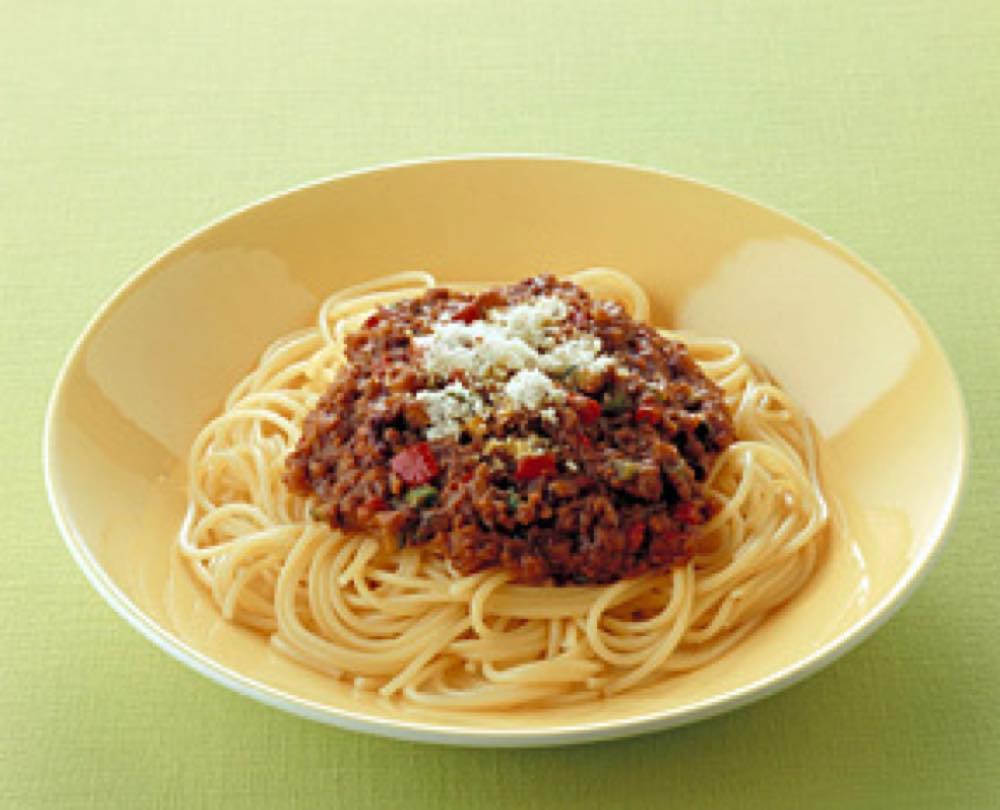 レンジでかんたん！夏野菜のドライカレーパスタ