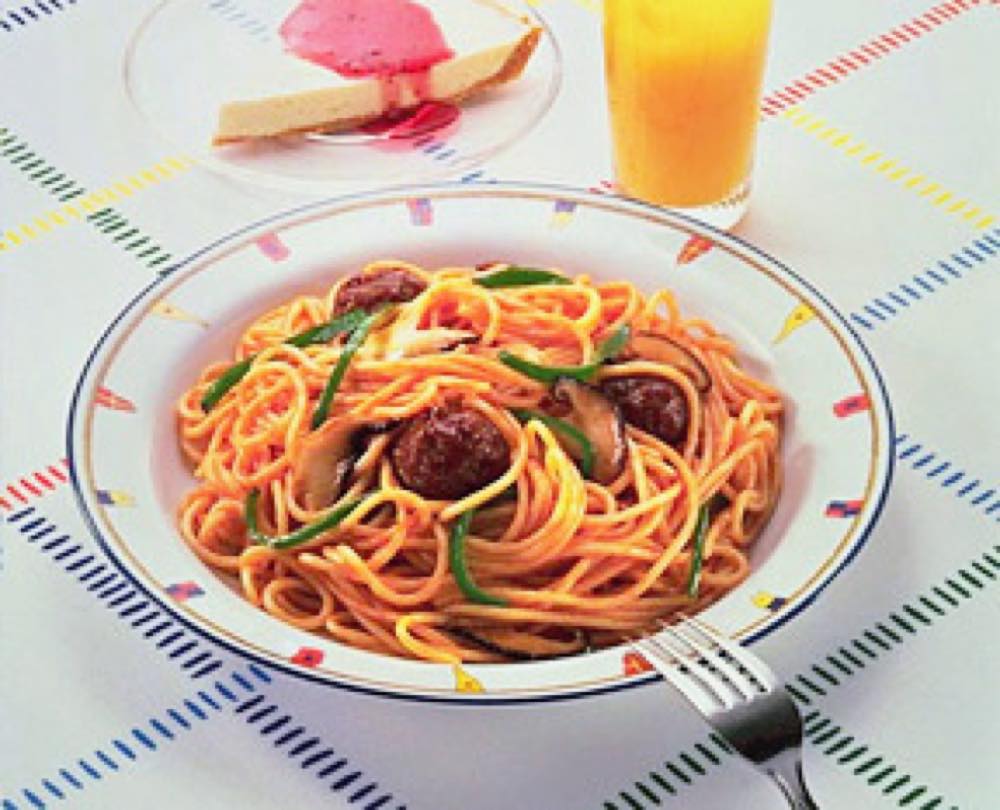 ミートボール入りナポリタンスパゲティ