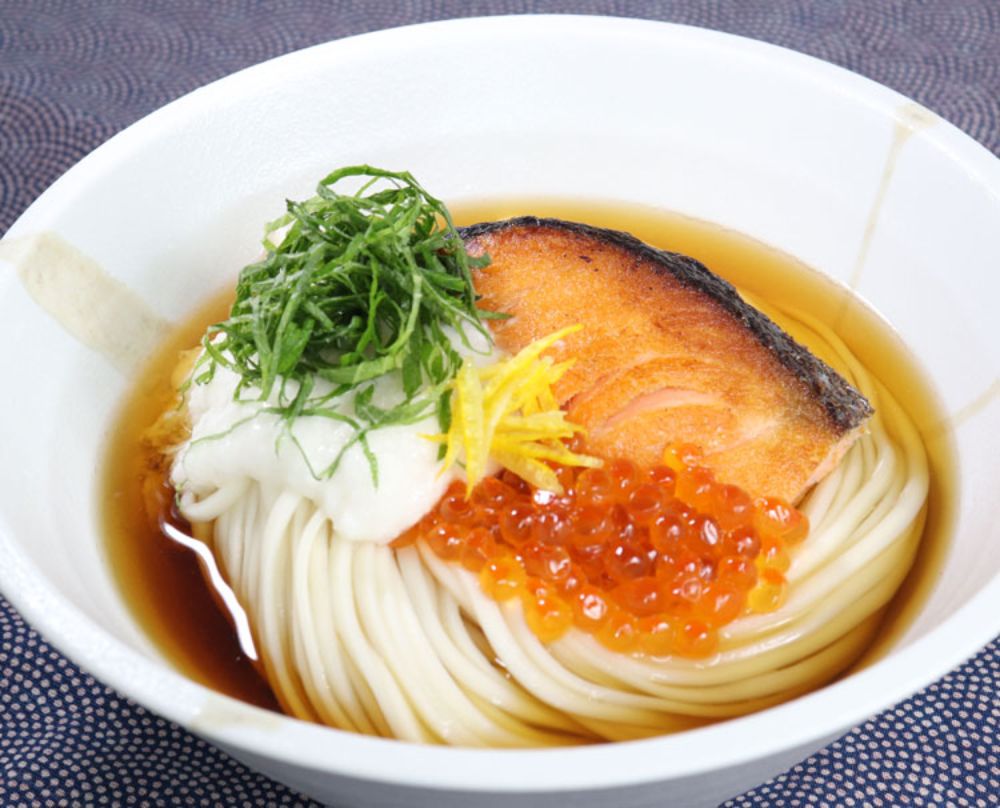 鮭といくらの親子うどん レシピ 日清製粉ウェルナ 鮭といくらの親子うどん レシピ 日清製粉ウェルナ