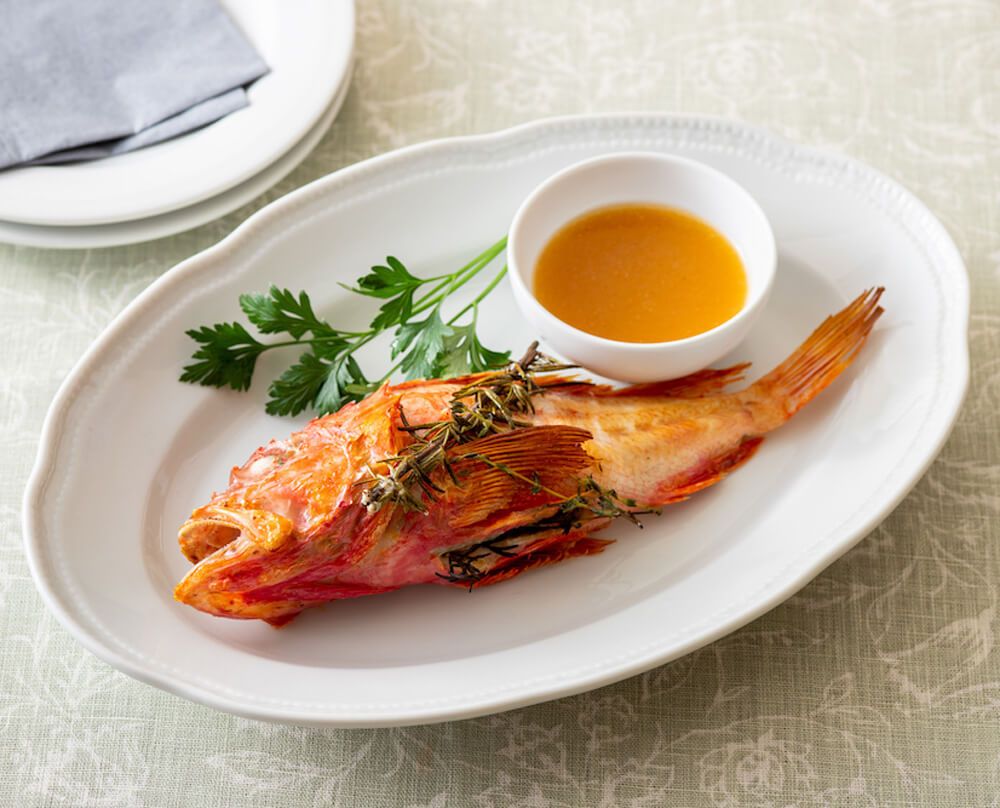 白身魚の丸ごとオーブン焼き レシピ 日清製粉ウェルナ 白身魚の丸ごとオーブン焼き レシピ 日清製粉ウェルナ