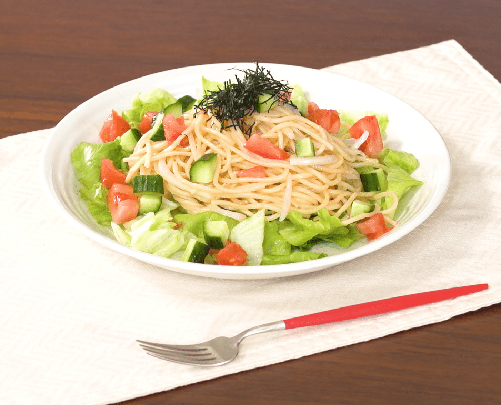 野菜が美味しい！ レタスと玉ねぎのスパゲティ