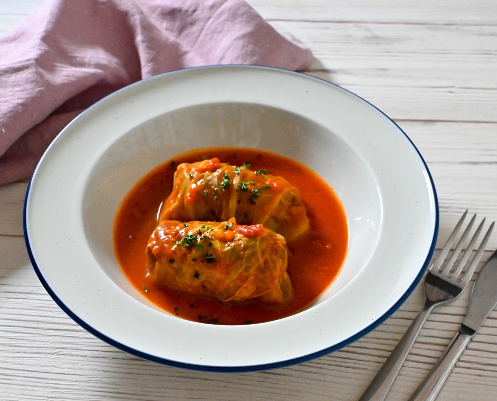 ポモドーロソースで絶品！ ロールキャベツ