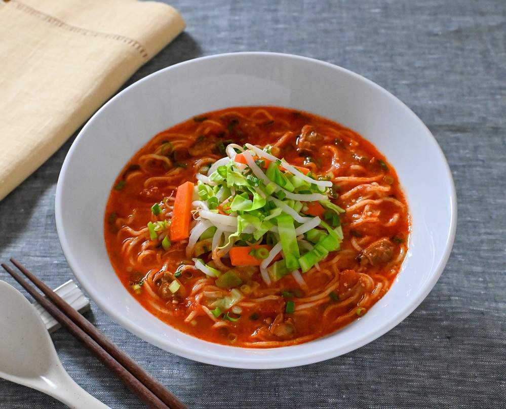 旨みたっぷり！ ボンゴレロッソのみそラーメン