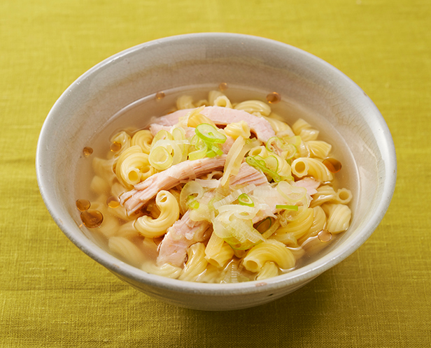 参鶏湯（サムゲタン）風マカロニ