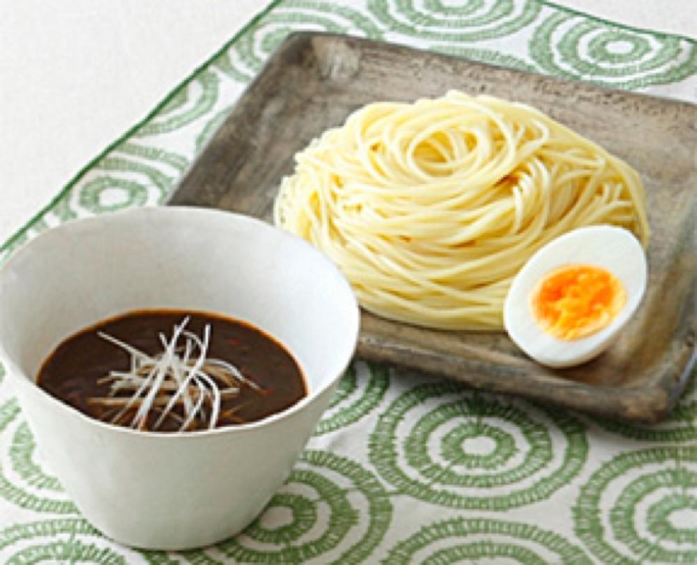 黒ごま坦々風スパゲティ