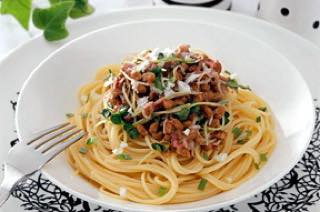 しらすと納豆の梅肉冷製スパゲティ