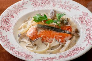 秋鮭ときのこのクリーム煮