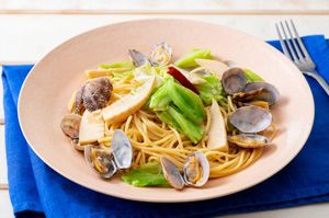 あさりと春野菜のバターしょうゆパスタ あさりと春野菜のバターしょうゆパスタ