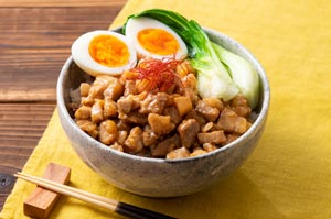 ルーロー飯