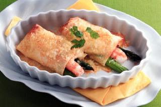 えびとホタテのクレープ包み・オーブン焼き
