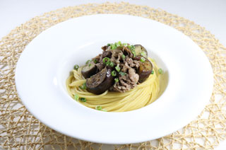 なすと牛肉の和風スパゲティ