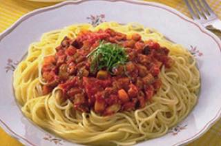 野菜のトマトソーススパゲティ