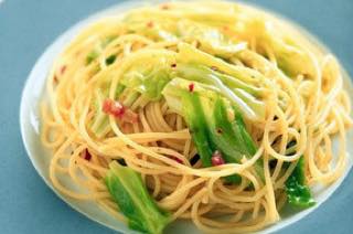 ベーコンとキャベツのスパゲティ