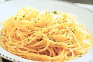 スパゲティ ペペロンチーニ