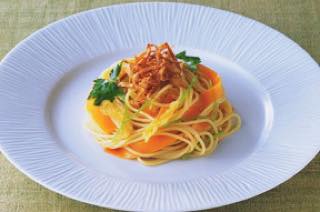 にんじんとごぼうのパスタ