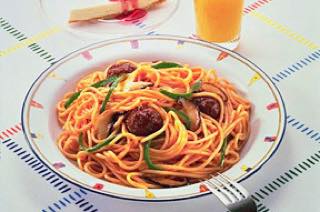 ミートボール入りナポリタンスパゲティ