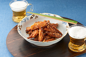 鶏手羽中のピリ辛揚げ