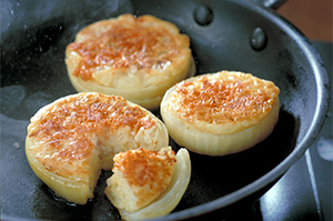 玉ねぎカップdeエコのみ焼き