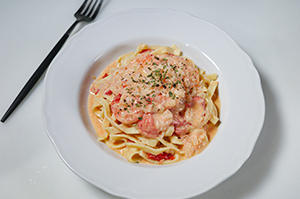 海老トマトクリームパスタ